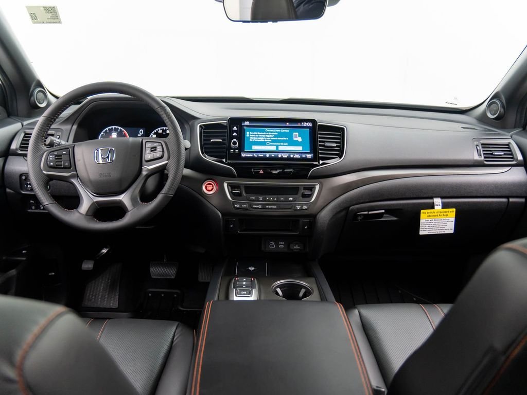 Certified Used 2025 Platinum White Pearl Honda AWD TRAILSPORT image 12