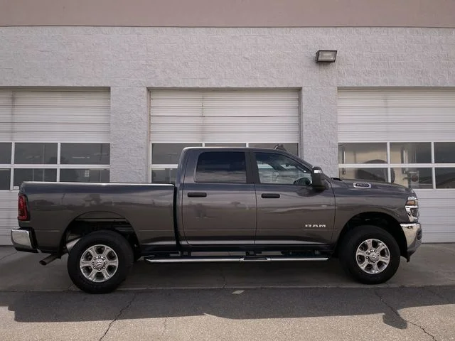 2025 RAM 2500 Big Horn 4X4 Crew Cab SWB's photo