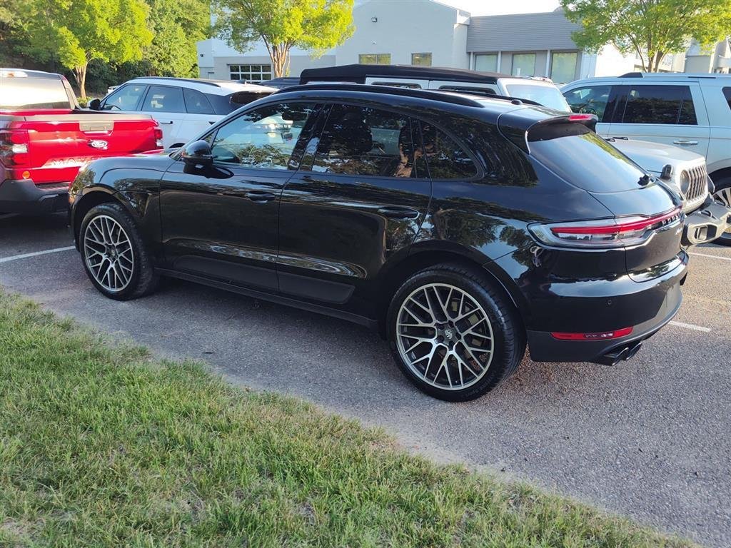 Used 2020 Black Porsche Base image 3