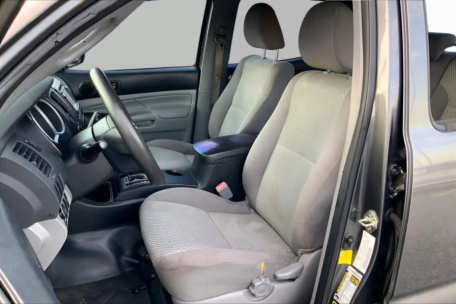 Used 2014 Magnetic Gray Metallic Toyota  image 8