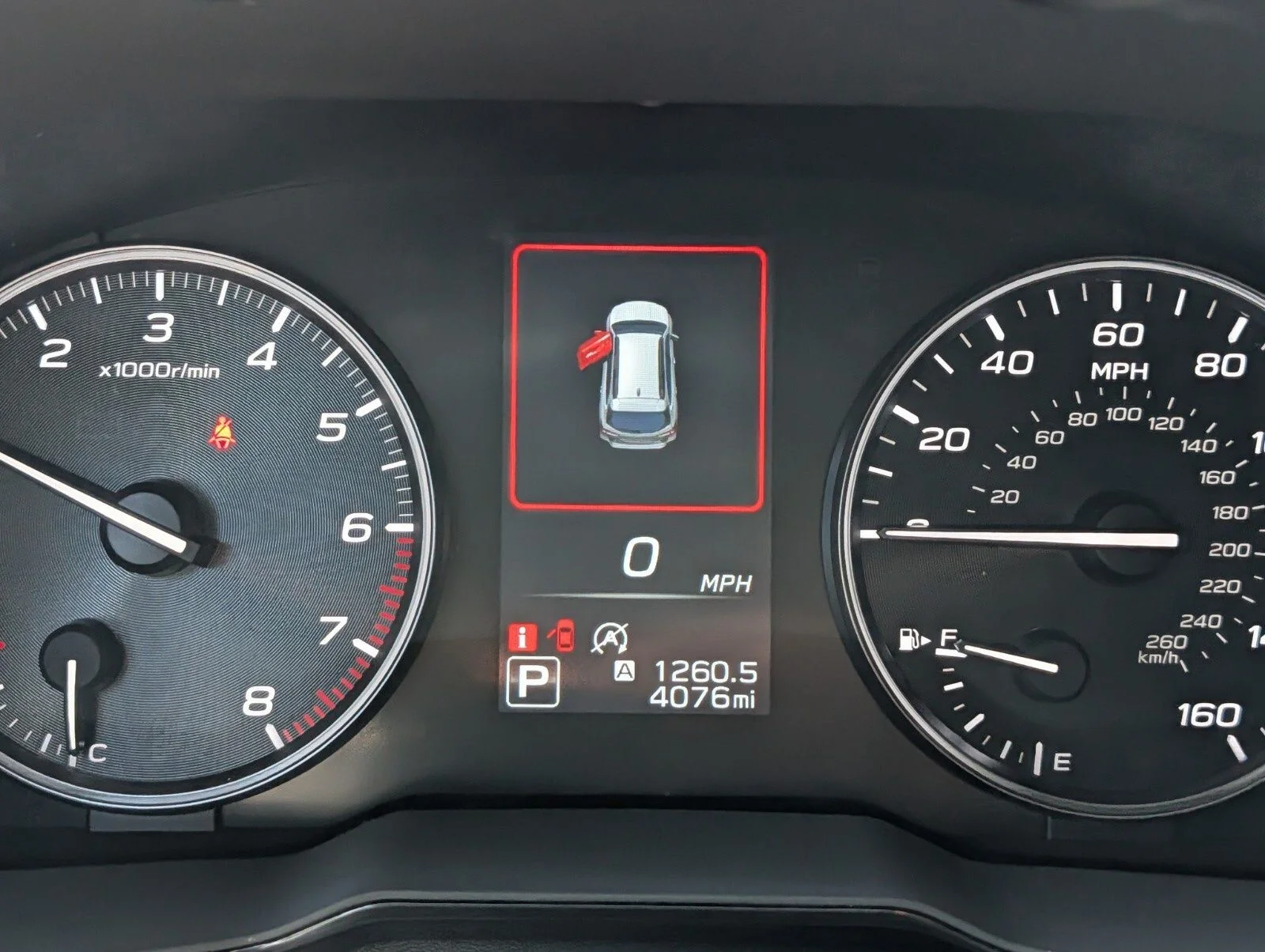 Used 2025 White Subaru Premium image 25