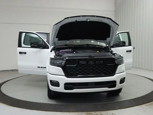 New 2026 Bright White Clear-Coat Exterior Paint RAM Big Horn/Lone Star image 11