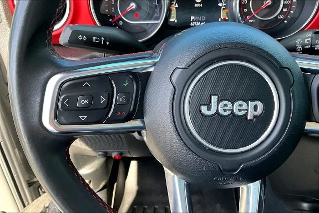 Used 2019 Gray Jeep Unlimited Rubicon image 10