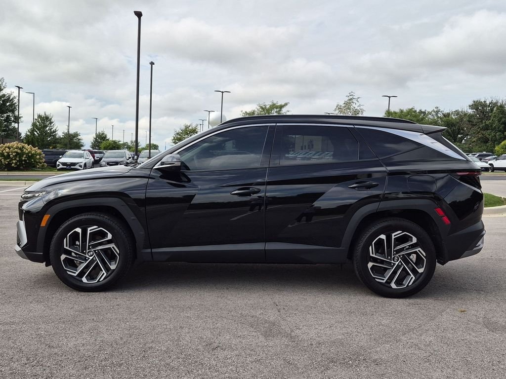 Certified Used 2025 Black Hyundai Limited image 4