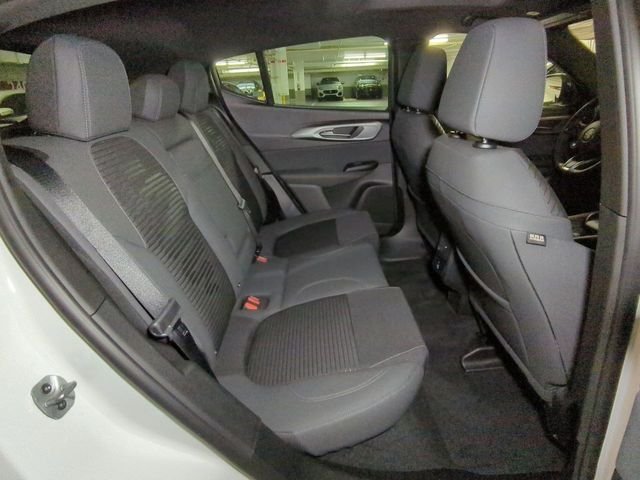 New 2025 Milano White Exterior Paint Alfa Romeo Base image 26