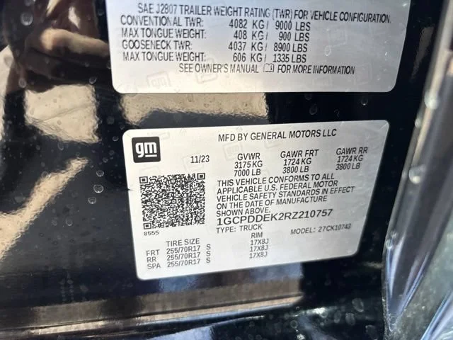 Used 2024 Black Chevrolet LT image 18