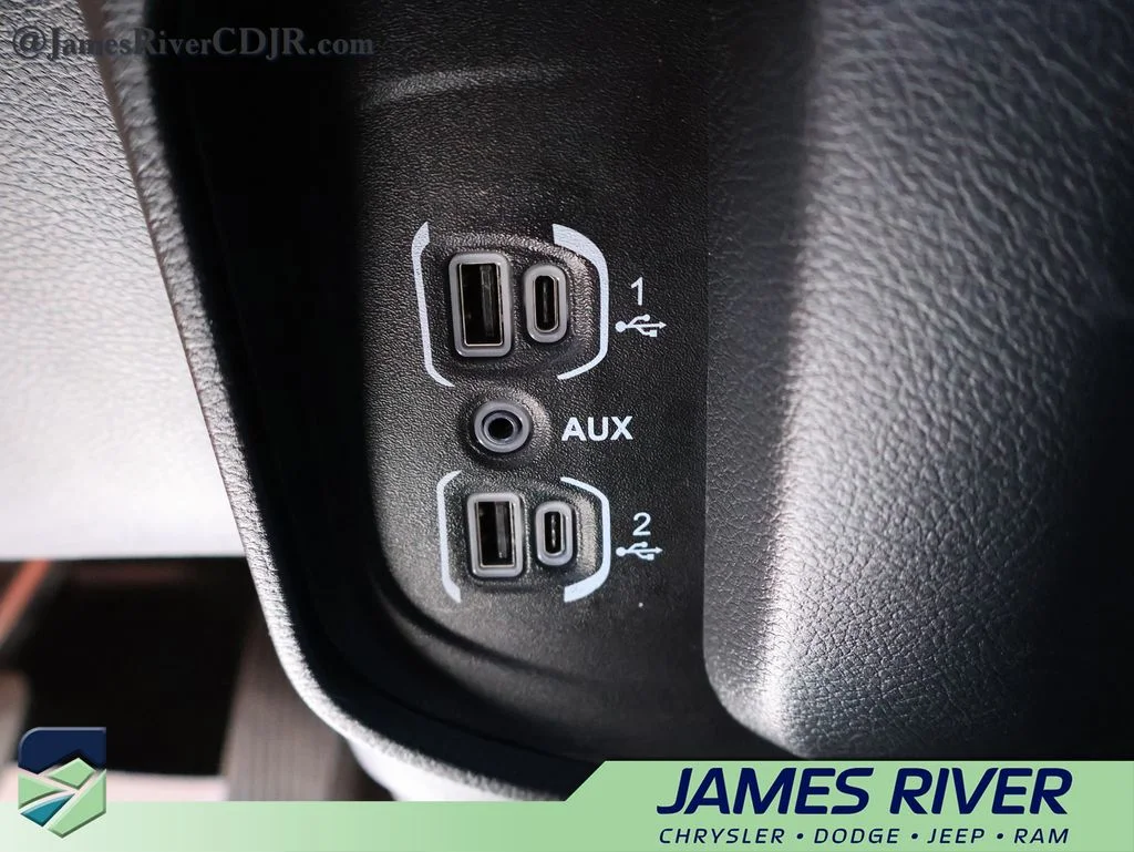 2024 RAM Ram 1500 Pickup Laramie - Photo 37