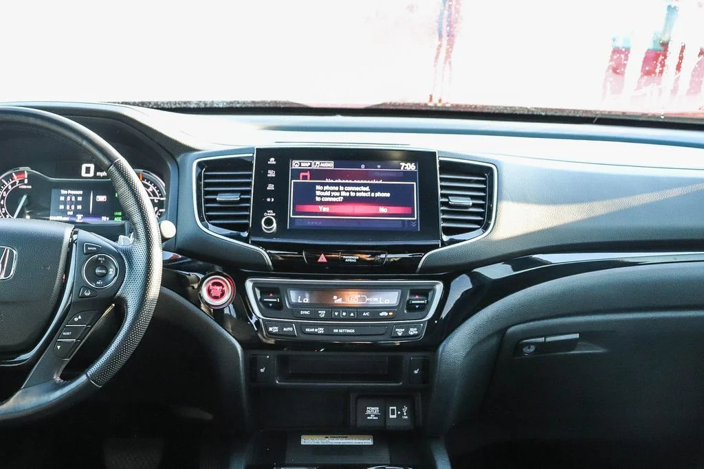 Used 2022  Honda Black Edition image 16
