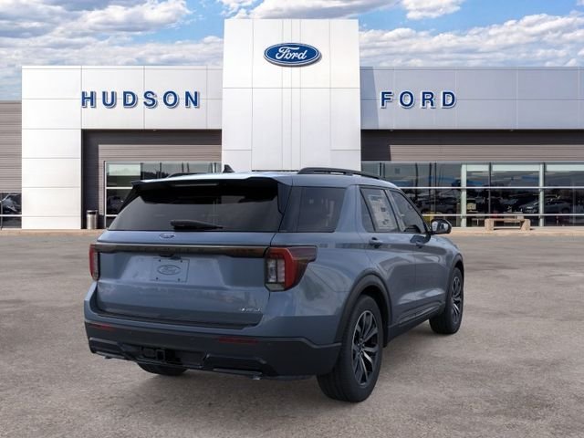 2026 Ford Explorer ST-Line - Photo 8