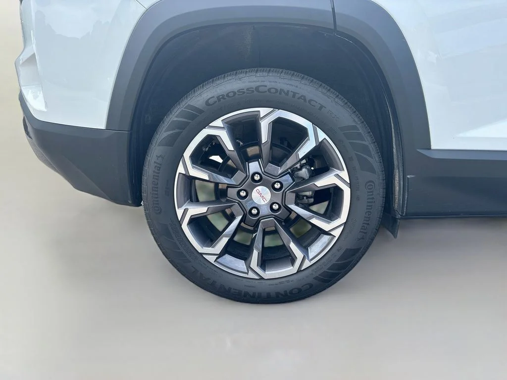 Used 2026 White GMC Elevation image 13