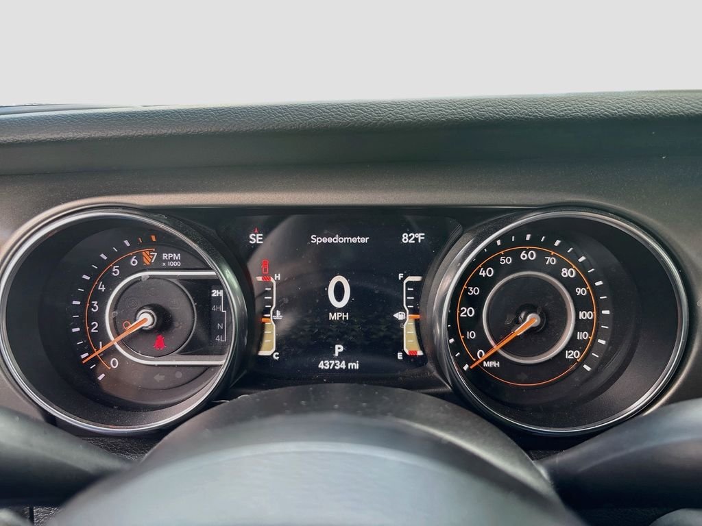 Used 2023 Blue Jeep Sport S image 40