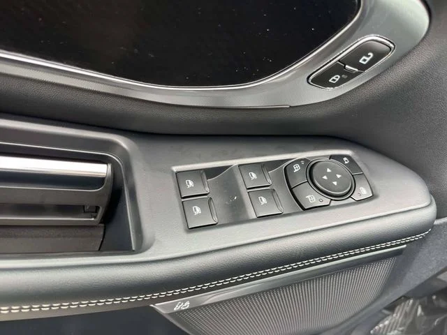 New 2027 Agate Black Metallic Ford MAX Platinum image 13