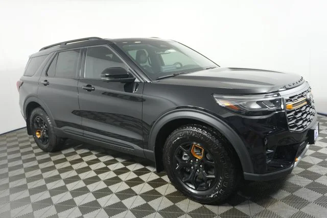New 2026 Agate Black Metallic Ford Tremor® image 1