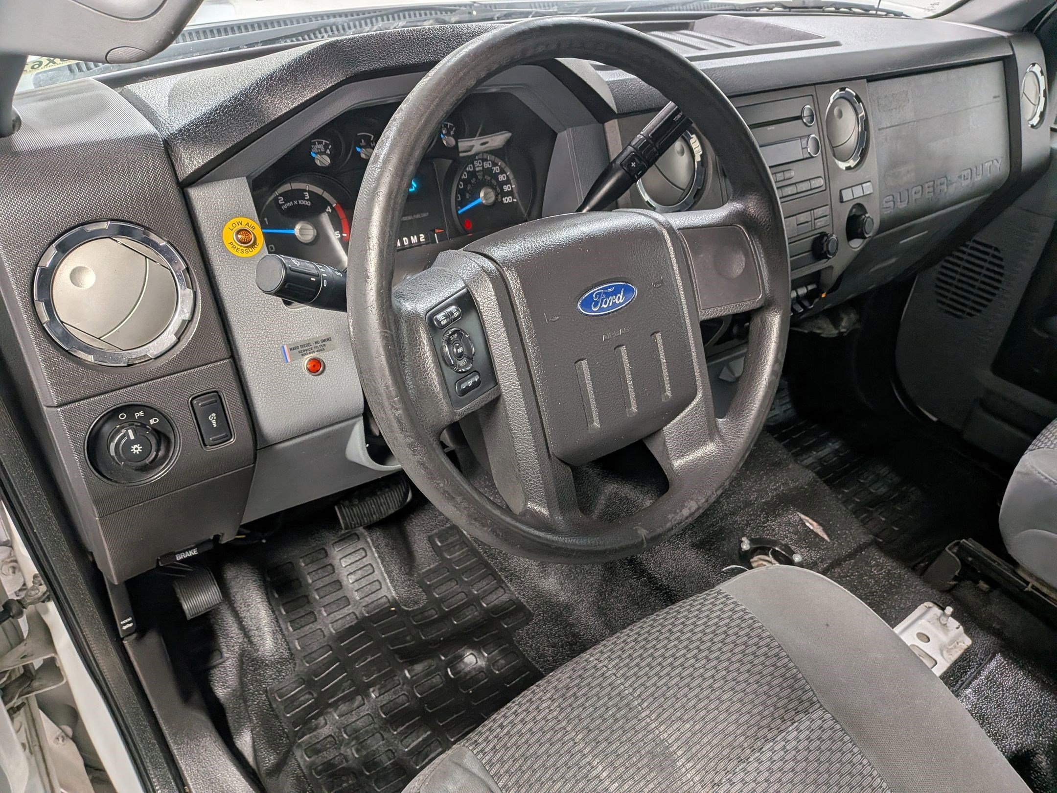 Used 2011 Oxford White Ford XLT image 15