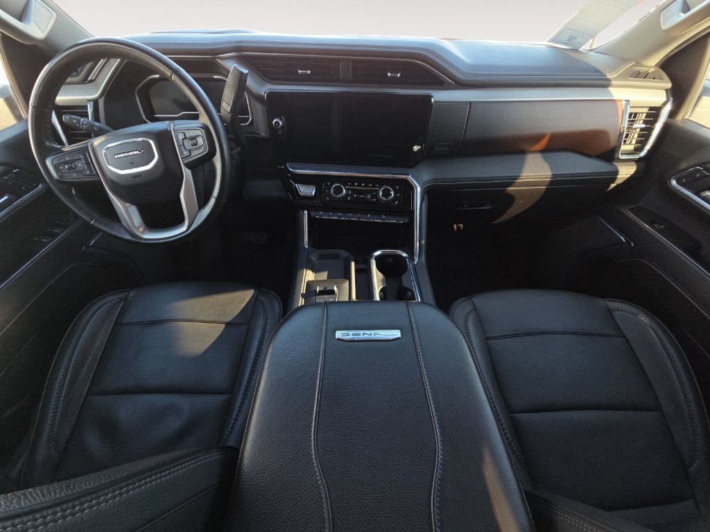 Pre-Owned 2024 GMC Sierra 2500 HD Denali Crew Cab image 4