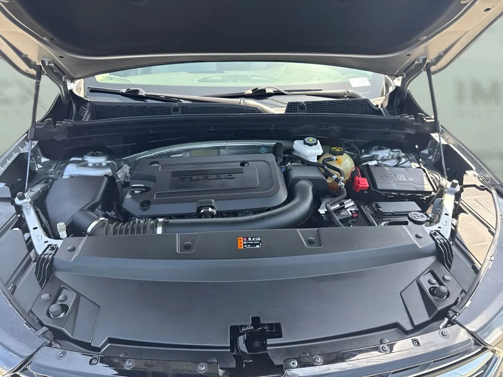 Used 2023 Gray Buick Preferred image 24