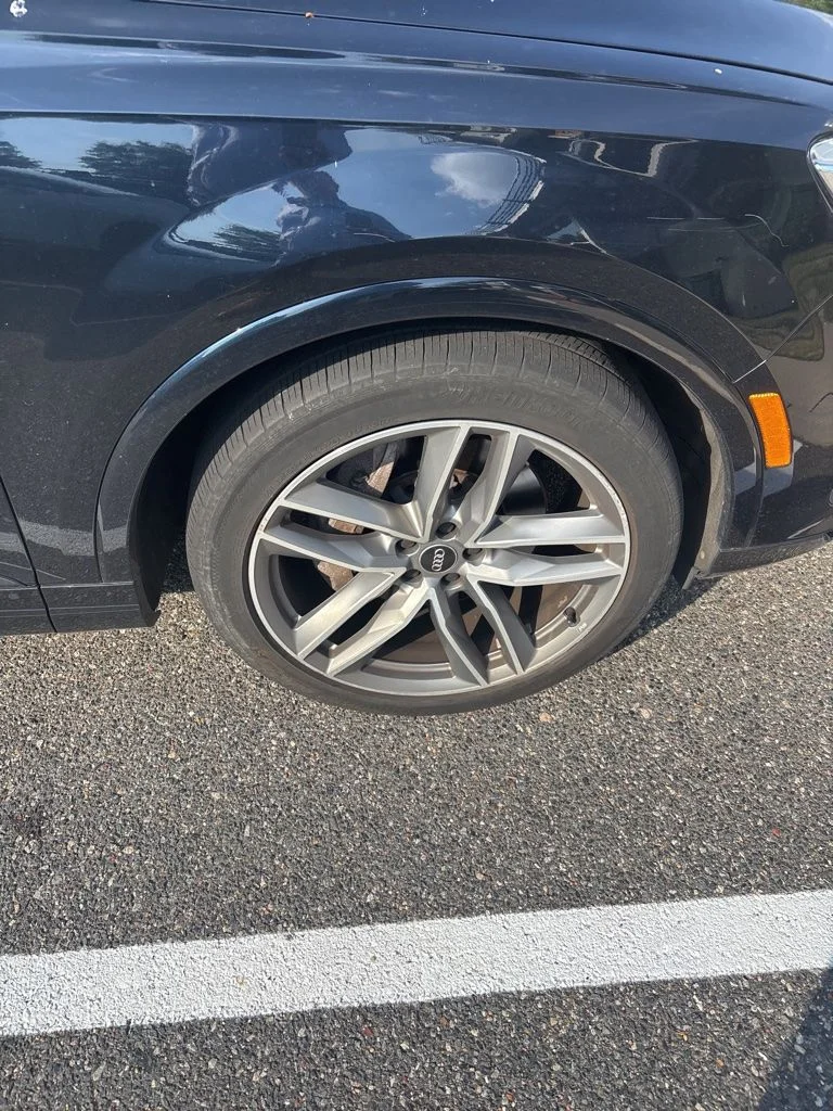 Used 2017 Blue Audi 3.0T Prestige image 11
