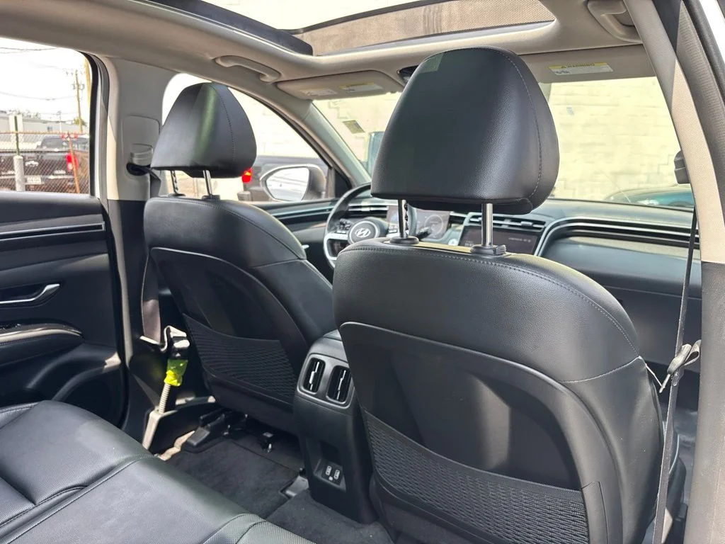 Used 2023 White Hyundai Limited image 17