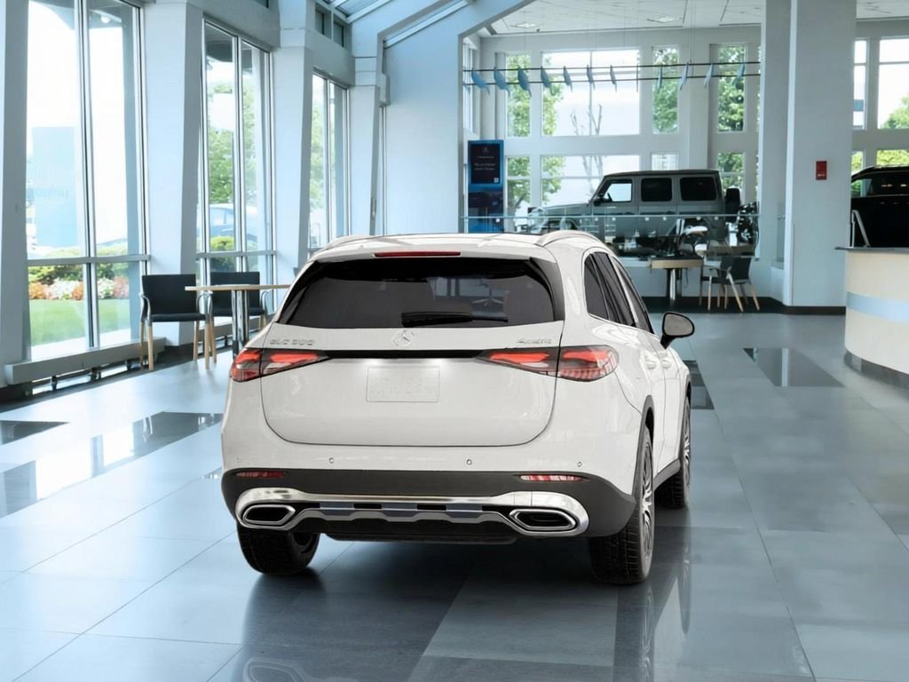 New 2026 Polar White Mercedes-Benz GLC 300 image 23