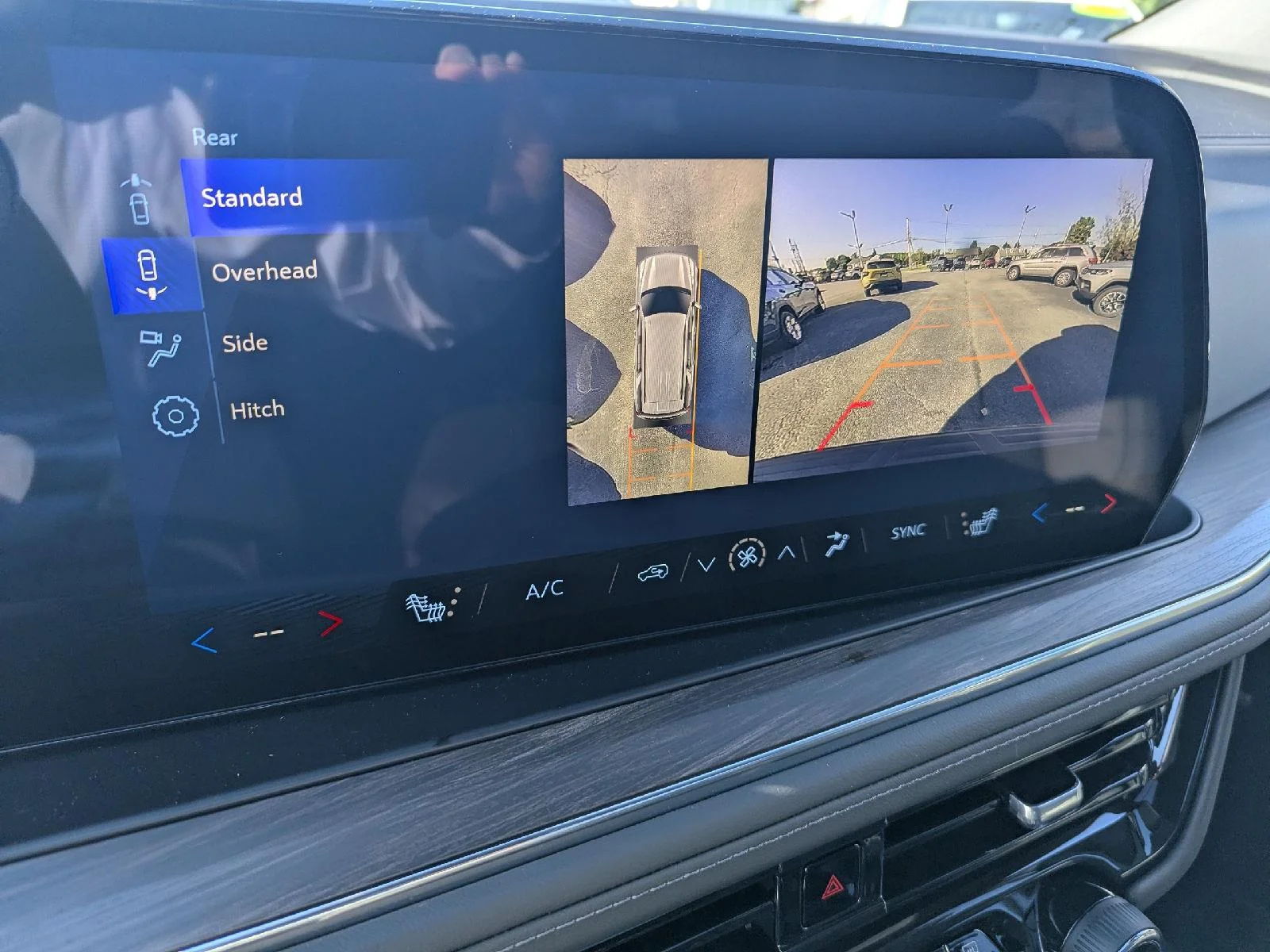 2026 Chevrolet Tahoe Z71 - Photo 38