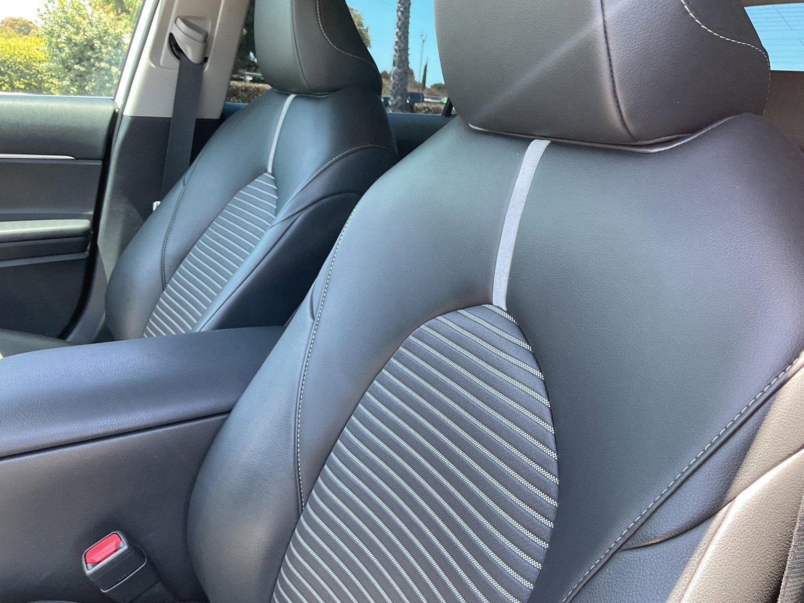 Certified Used 2022 White Toyota SE image 16