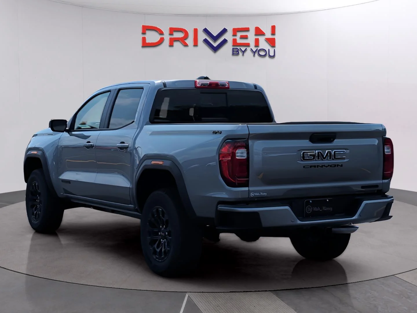 New 2026 Sterling Metallic GMC Elevation image 4