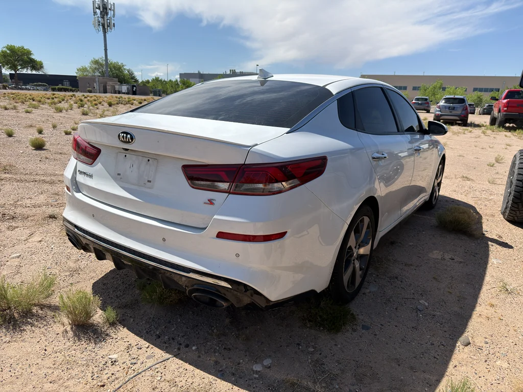 Used 2020 Snow White Pearl Kia S image 4