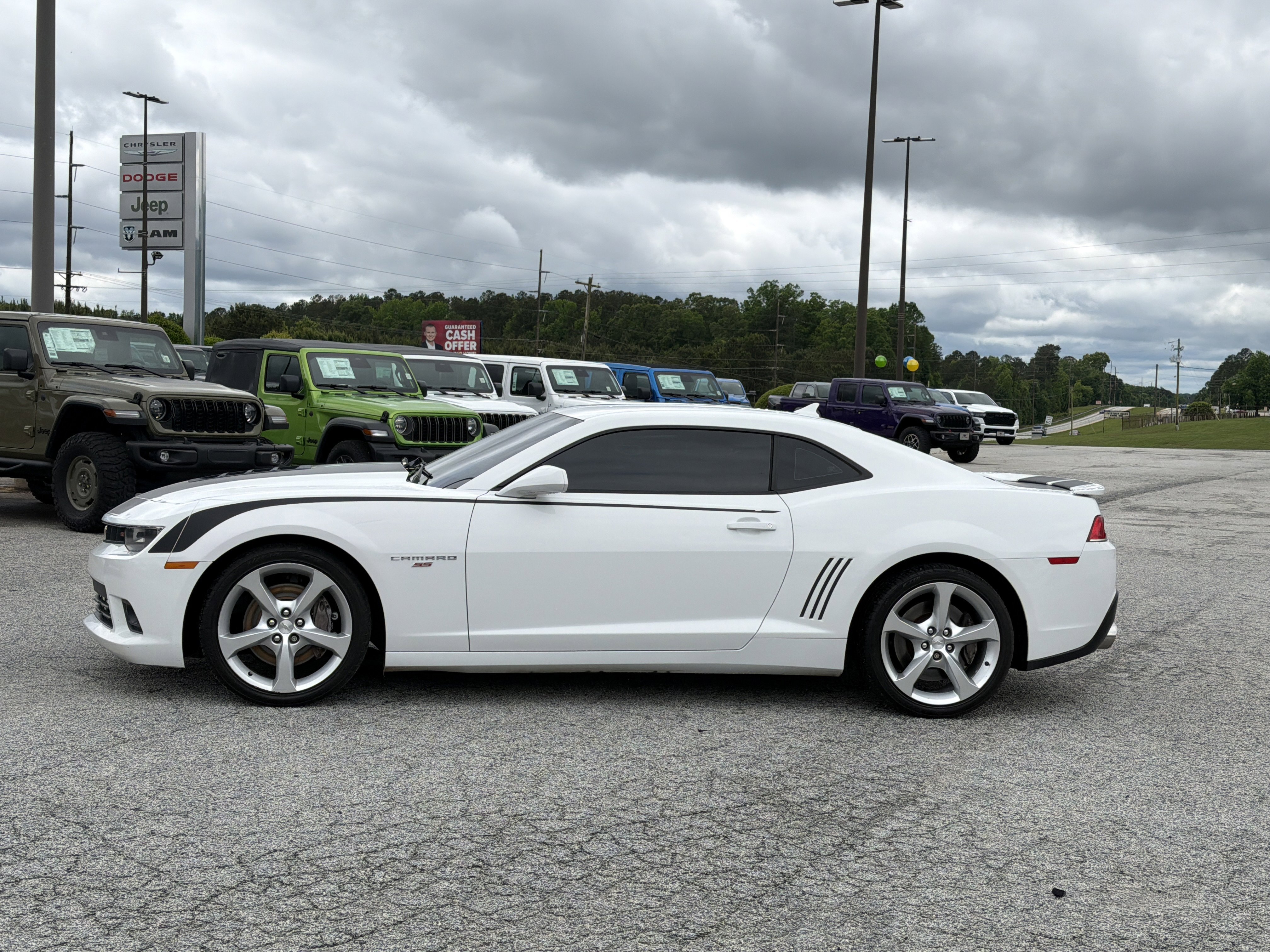 Used 2015 Summit White Chevrolet SS image 5