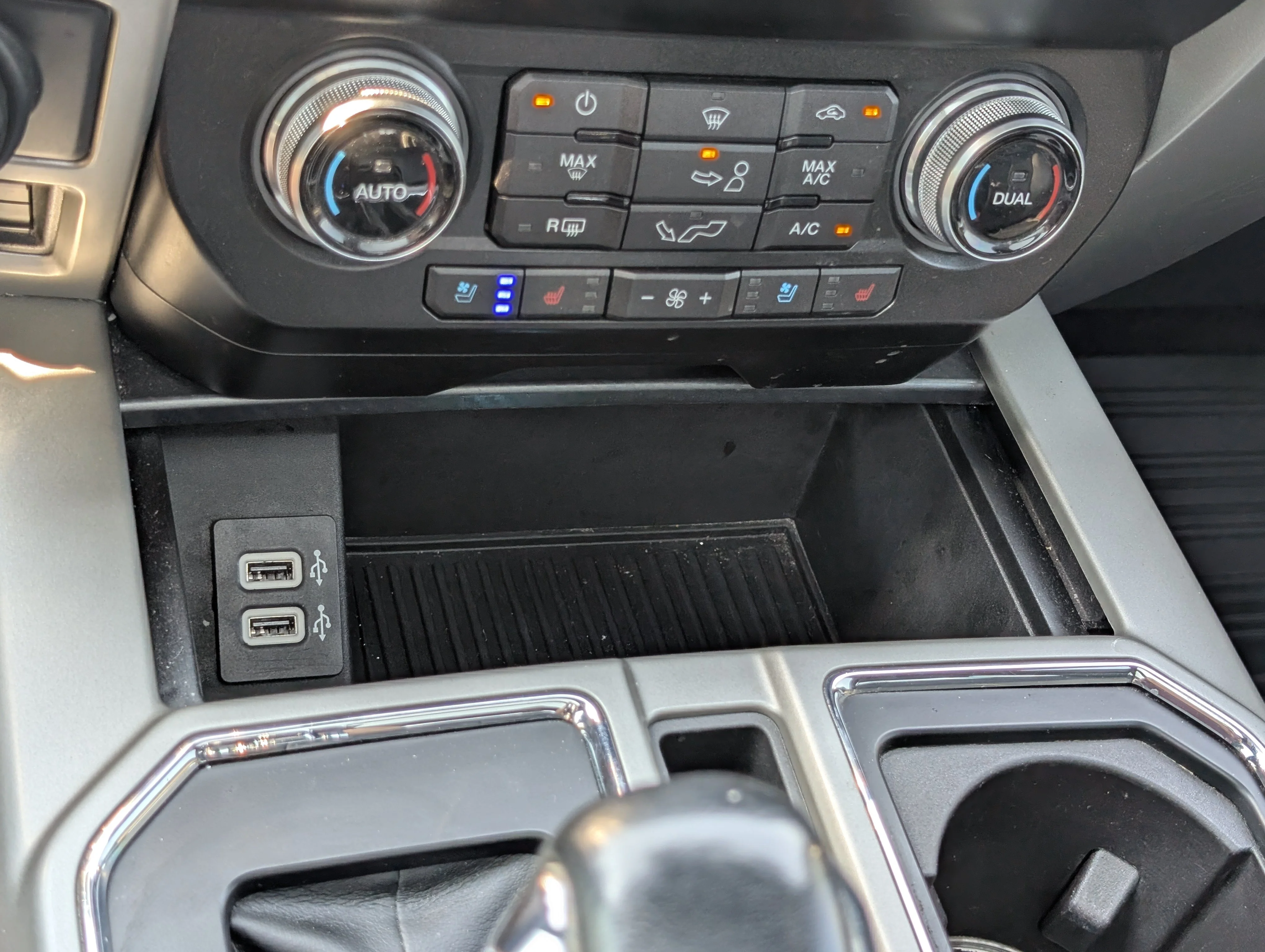 Used 2019 Blue Ford XL 4WD SuperCrew 5.5