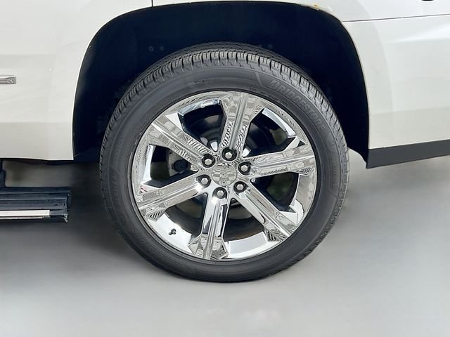 Used 2017 White GMC Denali image 41