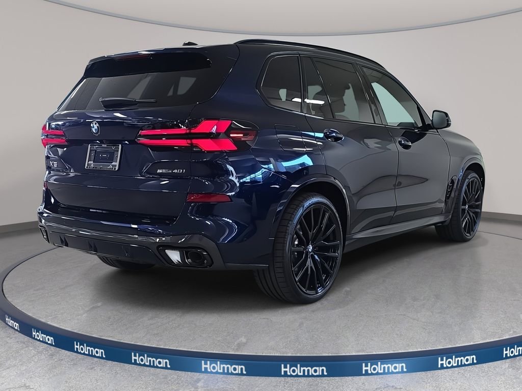 New 2026 Tanzanite Blue II Metallic BMW sDrive40i image 4