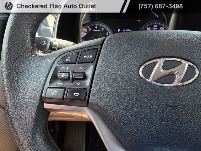 Used 2019 Dazzling White Hyundai SE image 13