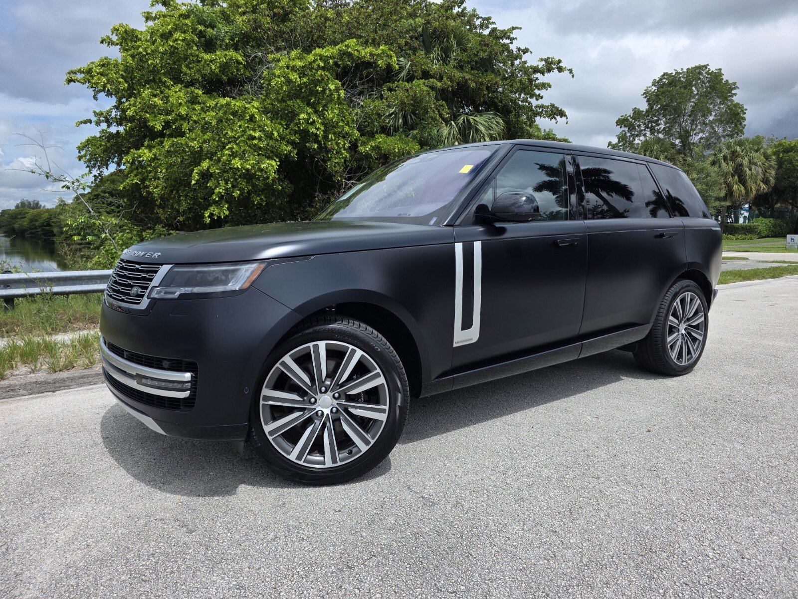 2023 Land Rover Range Rover