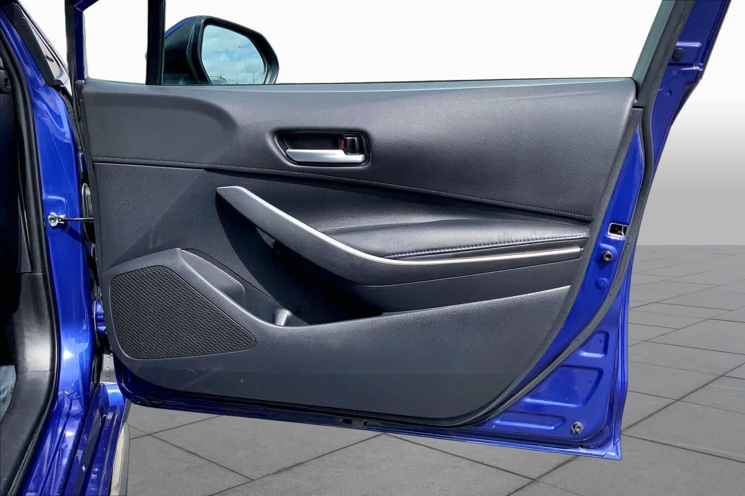 Used 2020 Blue Crush Metallic Toyota SE image 25