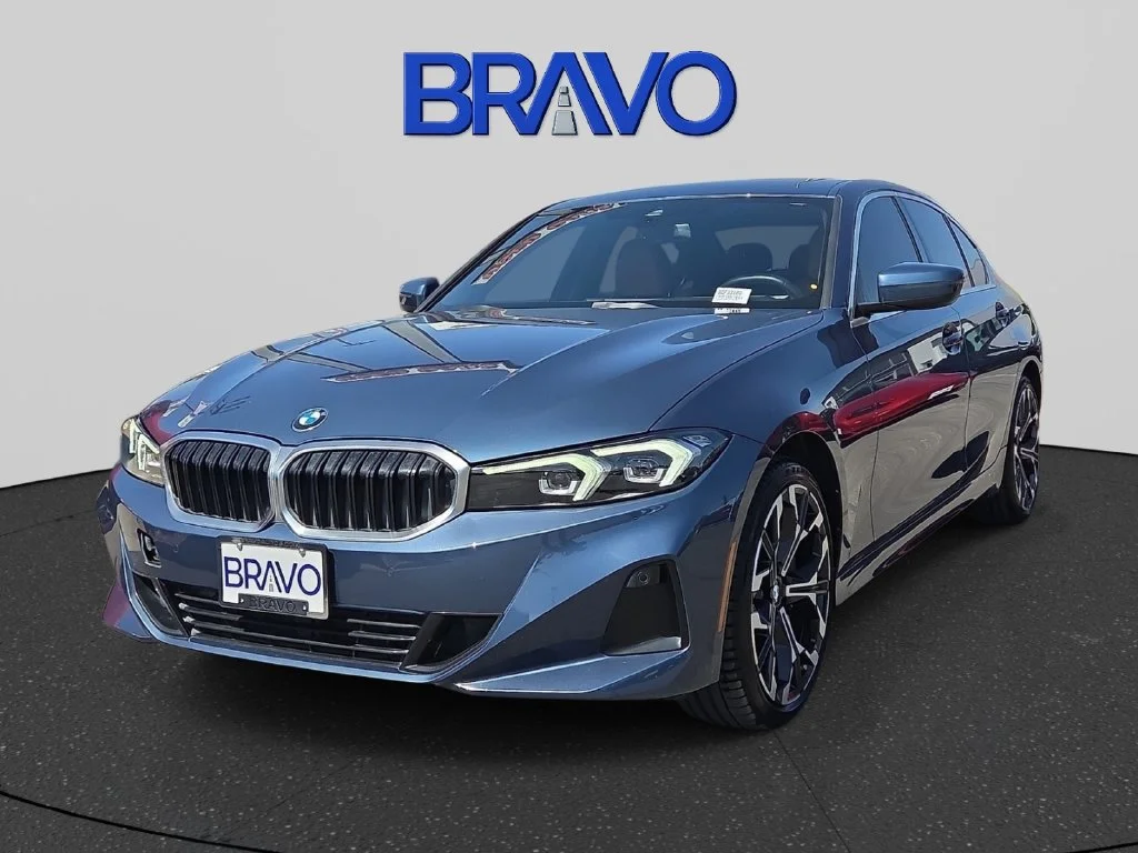 Used 2025 Blue BMW 330i image 1