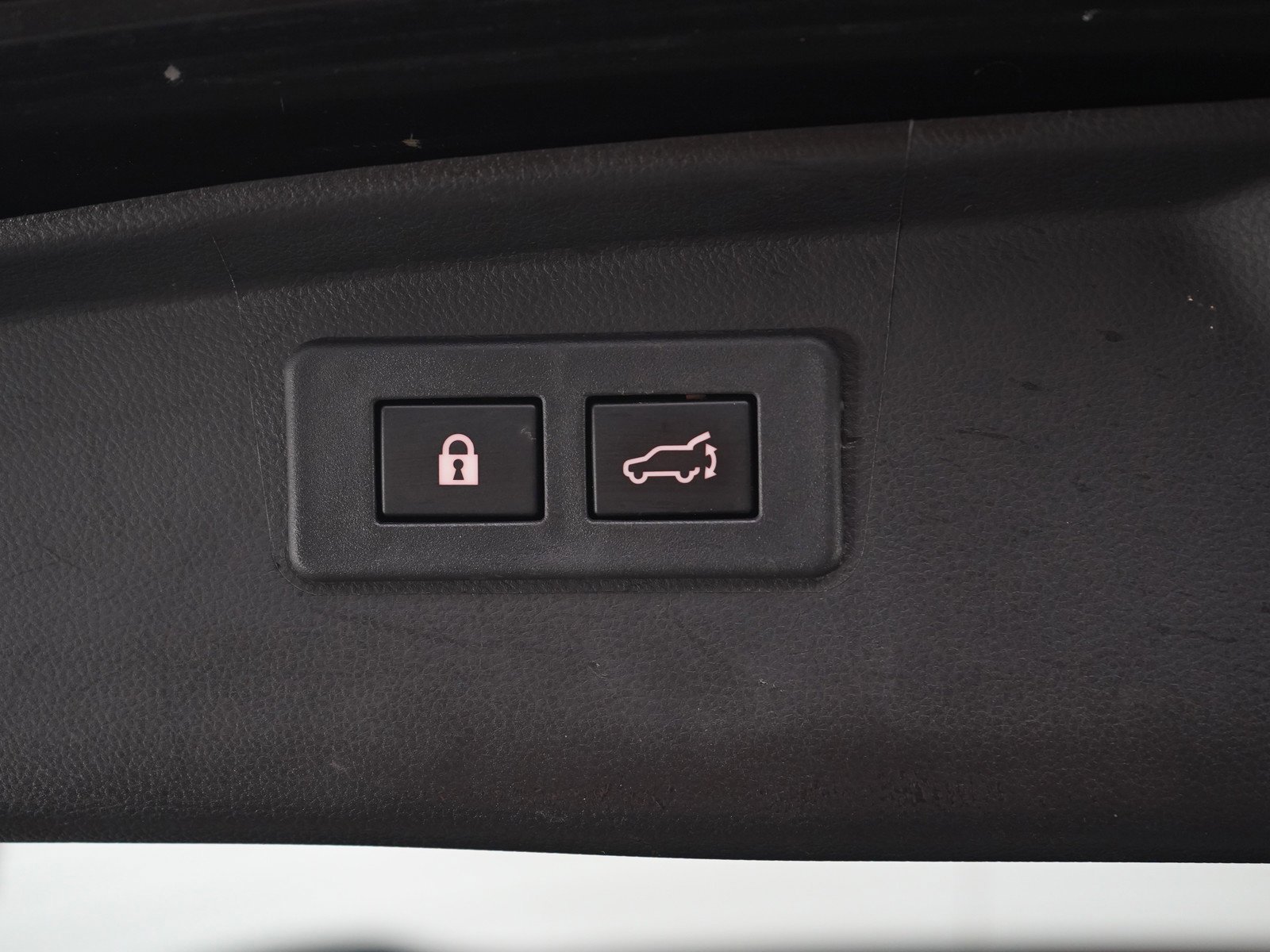 Used 2024 Crystal Black Pearl Subaru Wilderness image 17