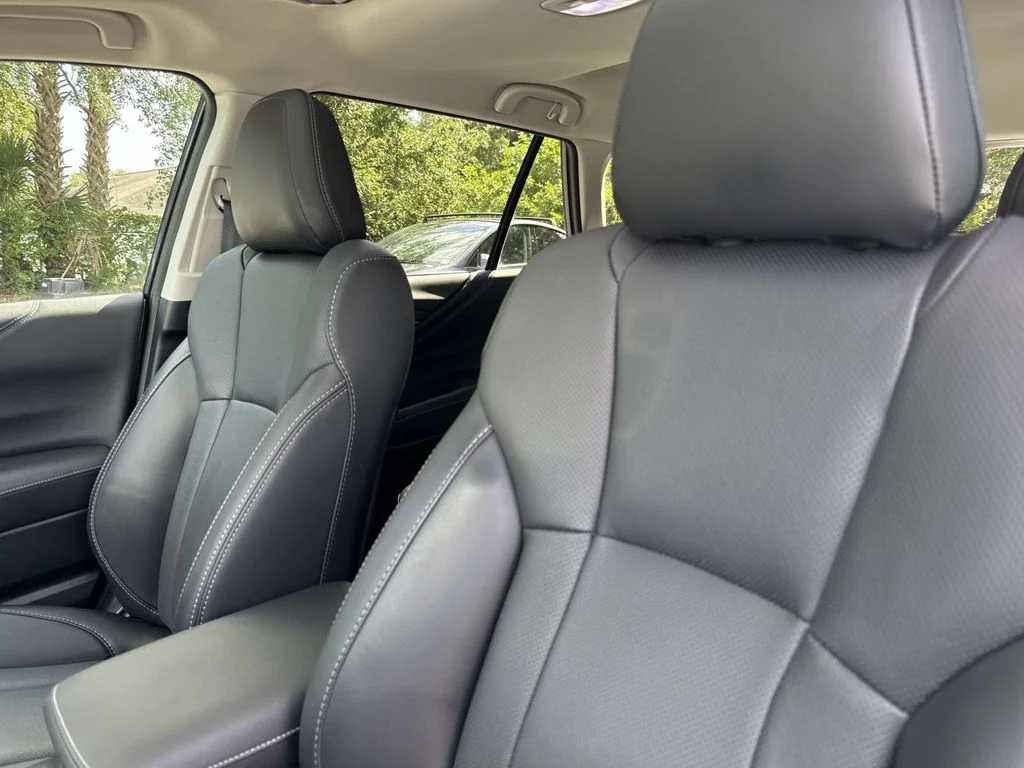 Used 2025 Blue Subaru Limited image 27