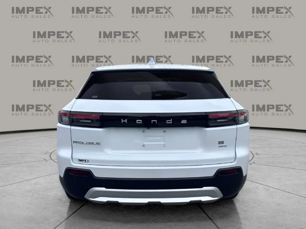 Used 2026 White Honda EX image 4