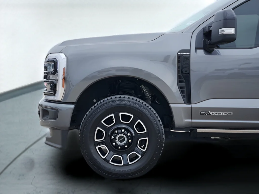 Used 2025 Gray Ford Platinum image 9
