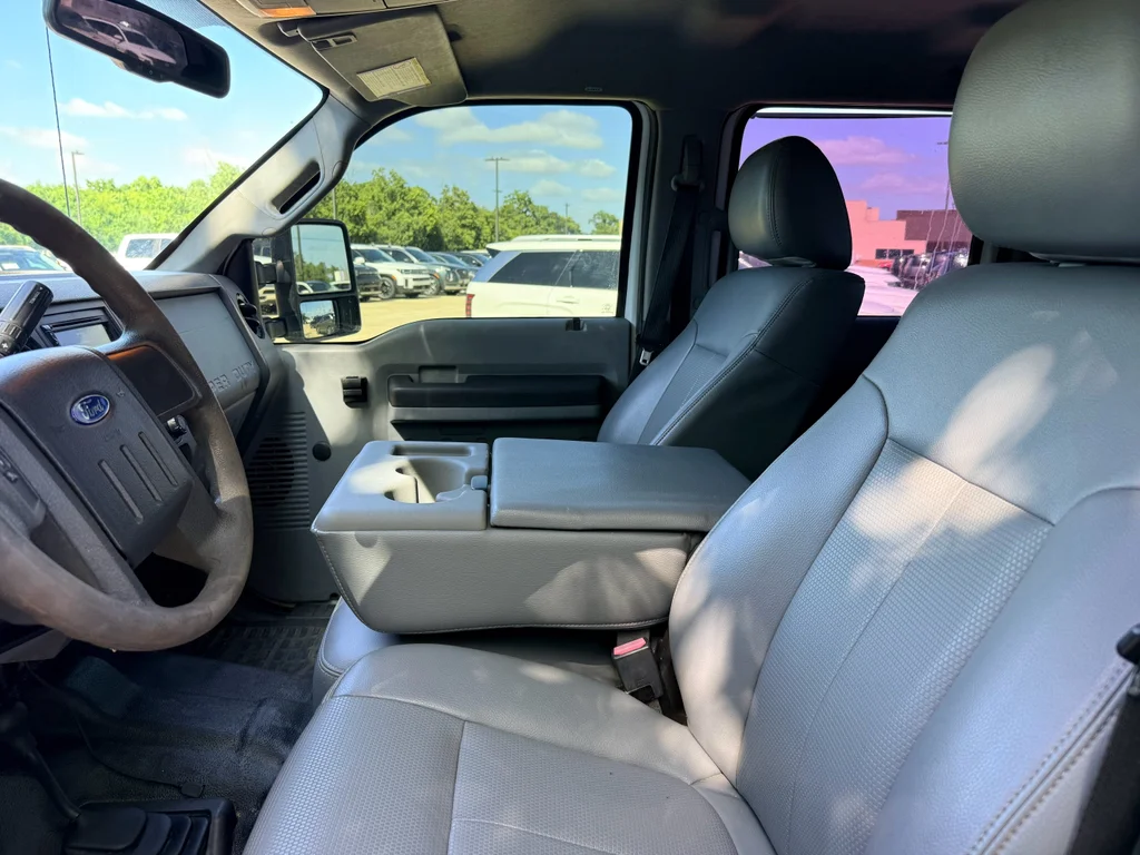Used 2015 Oxford White Ford XL image 15