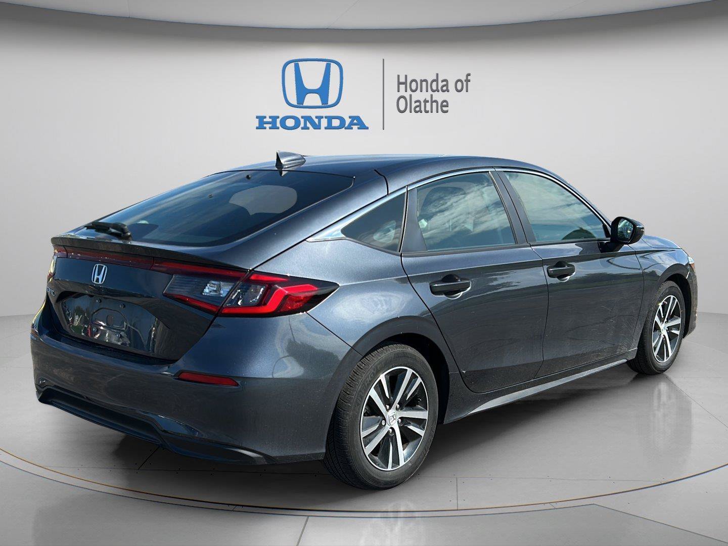 Certified Used 2024 Meteorite Gray Metallic Honda 2.0L LX image 14