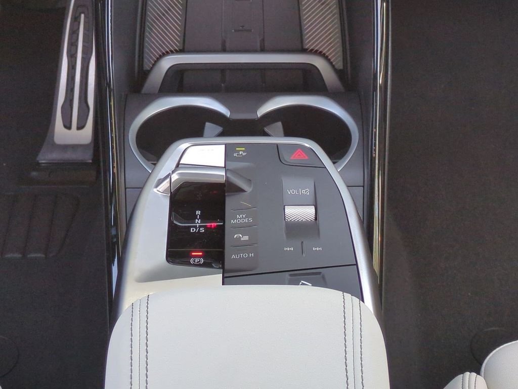 New 2026 Alpine White BMW xDrive28i image 19
