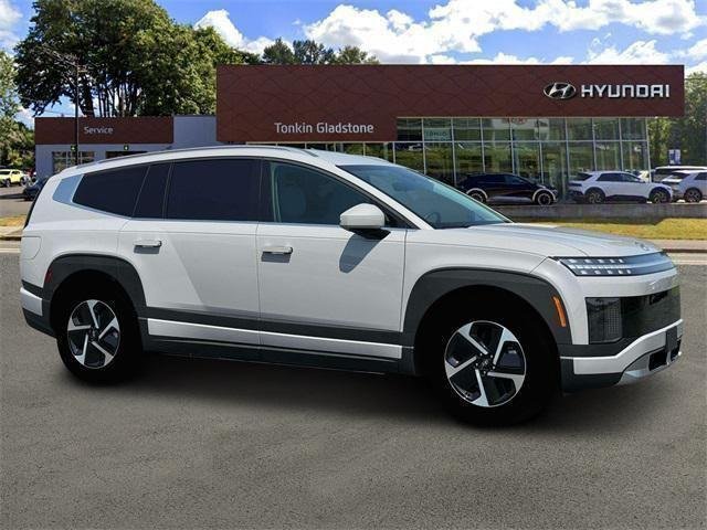 2026 Hyundai IONIQ 9 SE - Photo 10