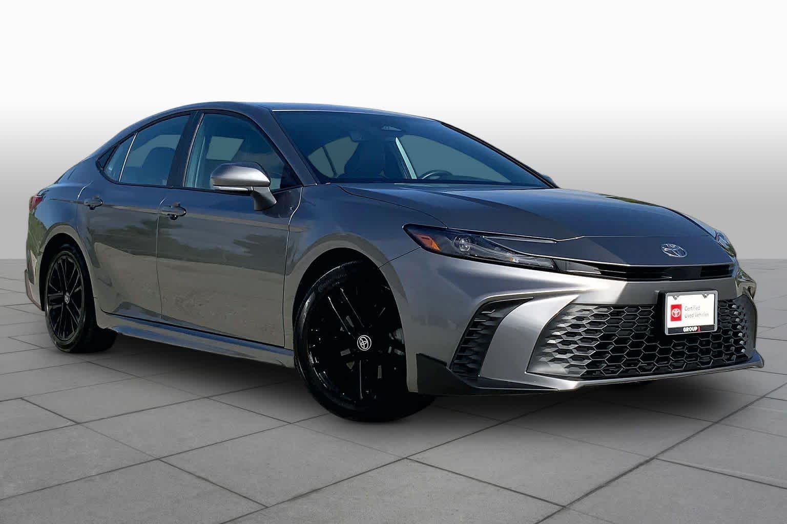 Used 2025 Heavy Metal Toyota SE image 3