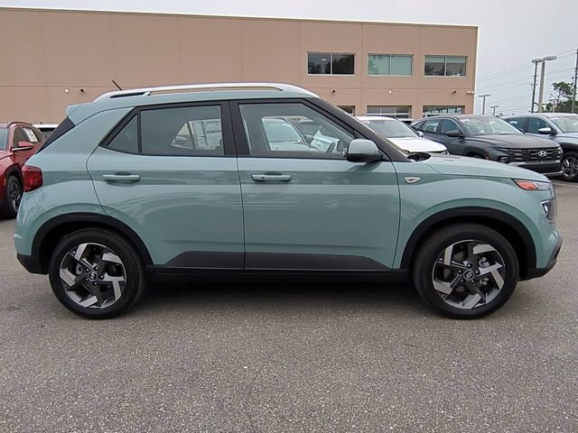 New 2026 Green Hyundai SEL image 33