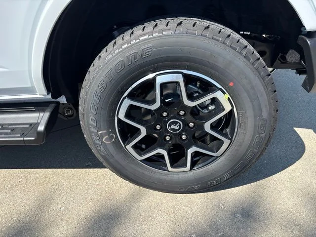 New 2026 White Ford Outer Banks image 10