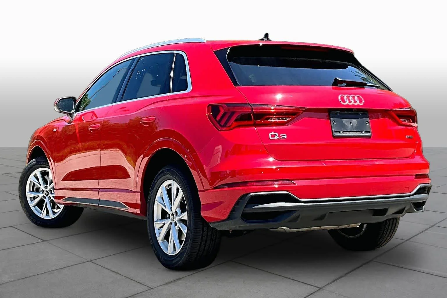 Certified Used 2025 Progressive Red Audi S line Premium image 12