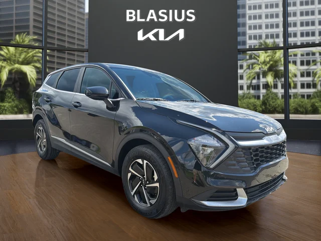 Used 2023 Black Kia LX image 7