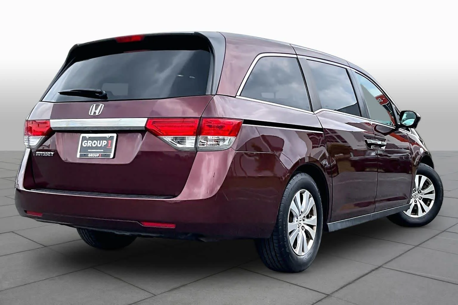 Used 2016 Deep Scarlet Pearl Honda EX image 13