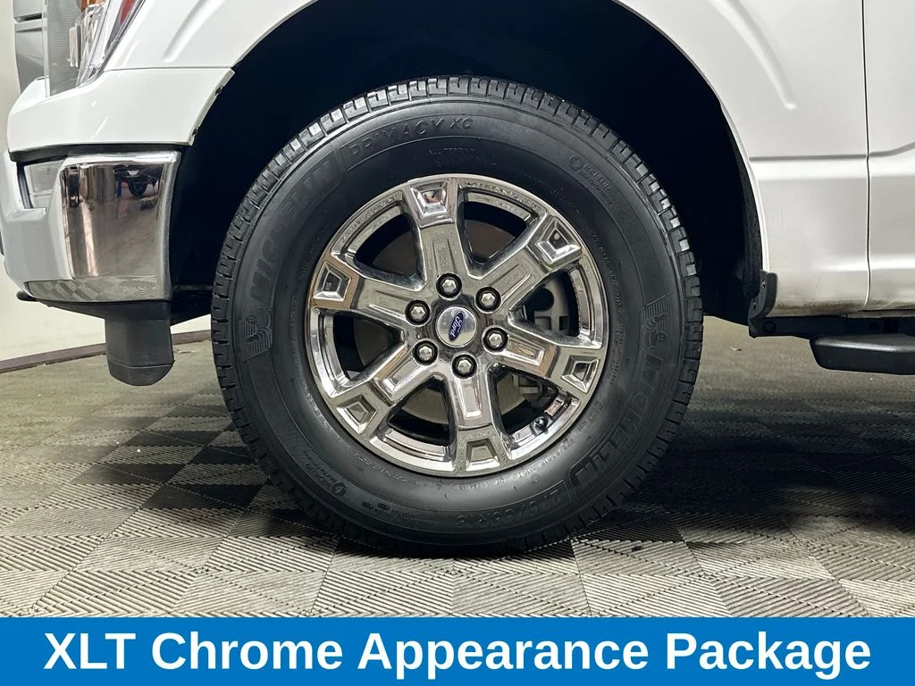 Used 2023 White Ford XLT image 8